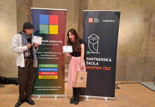 Jaké to je recitovat v cizím jazyce?