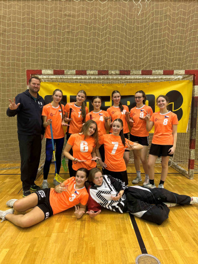 Naše florbalistky zazářily!