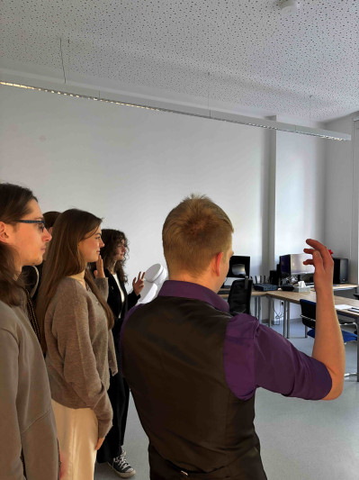 Seminář z psychologie navštívil psychodiagnostickou laboratoř