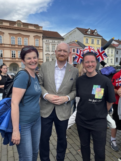 Den s britskou ambasádou