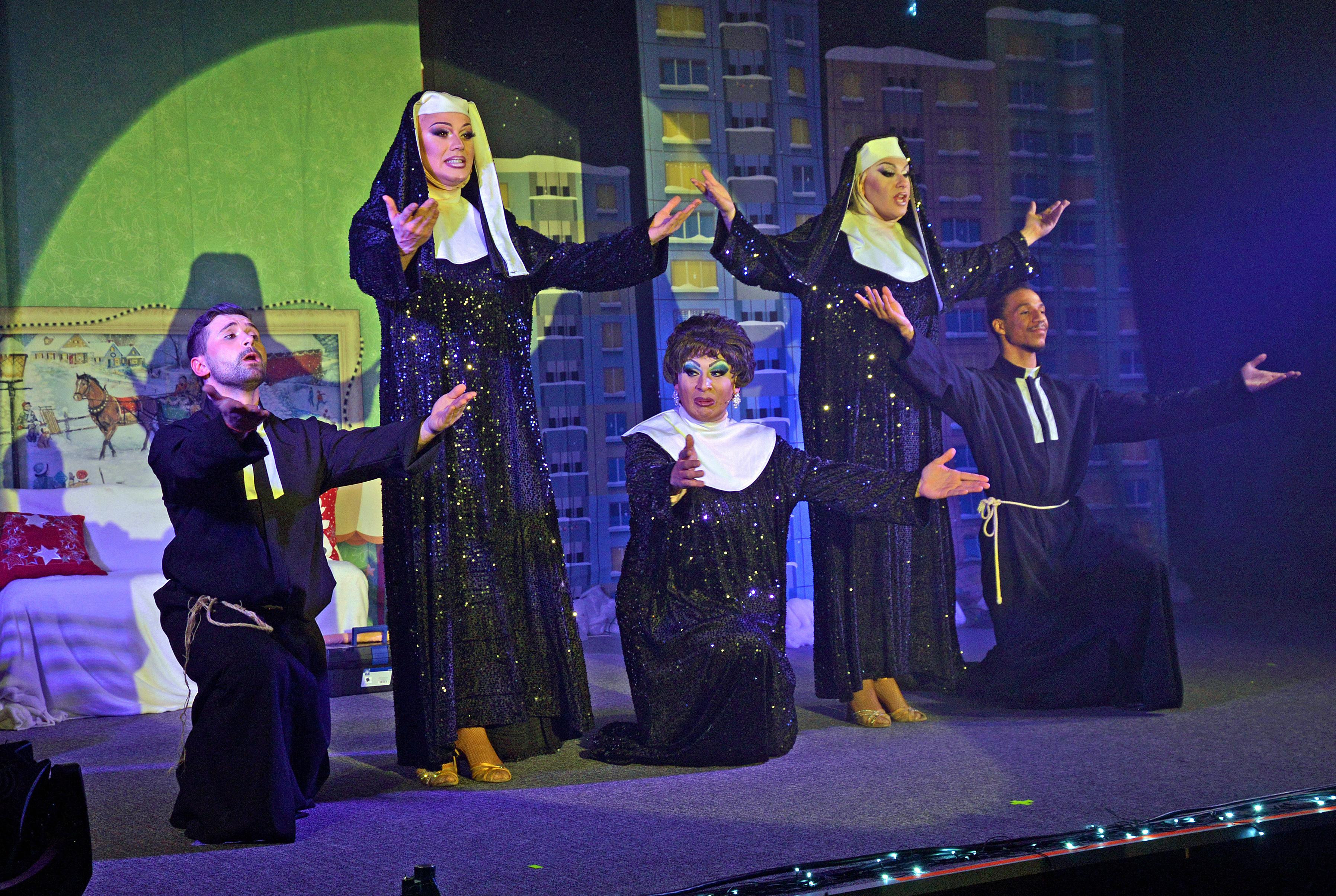 TECHTLE MECHTLE - VÁNOČNÍ SHOW