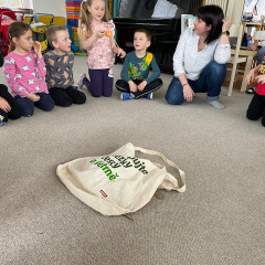 III. třída   Volám Tě sluníčko, vyjdi aspoň maličko