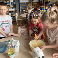 III. třída   Volám Tě sluníčko, vyjdi aspoň maličko