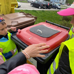 III. třída   Volám Tě sluníčko, vyjdi aspoň maličko