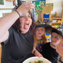 III. třída   Volám Tě sluníčko, vyjdi aspoň maličko