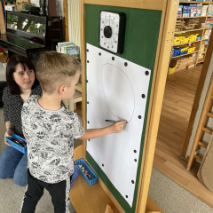 III. třída   Volám Tě sluníčko, vyjdi aspoň maličko