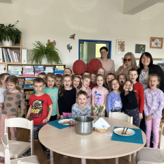 III. třída   Volám Tě sluníčko, vyjdi aspoň maličko