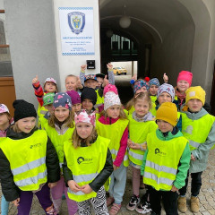 III. třída   Volám Tě sluníčko, vyjdi aspoň maličko