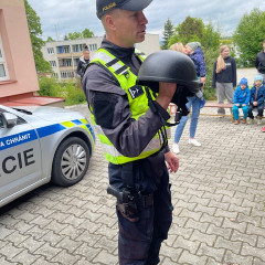 III. třída   Volám Tě sluníčko, vyjdi aspoň maličko