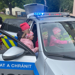 III. třída   Volám Tě sluníčko, vyjdi aspoň maličko