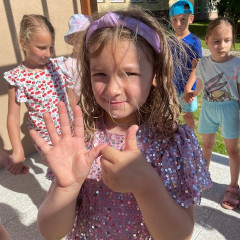 III. třída - Jen si děti všimněte, že žijeme na jedné planetě