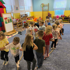 Co přinášíš podzime, to se brzy dozvíme 25/26 Sluníčka