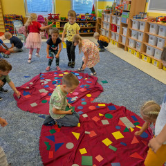 Co přinášíš podzime, to se brzy dozvíme 25/26 Sluníčka