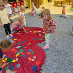 Co přinášíš podzime, to se brzy dozvíme 25/26 Sluníčka