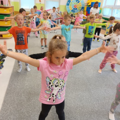 Co přinášíš podzime, to se brzy dozvíme 25/26 Kytičky