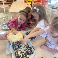 II. třída - červená - Co přinášíš podzime, to se brzy dozvíme!