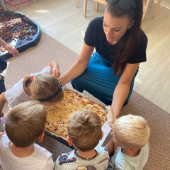 II. třída - červená - Co přinášíš podzime, to se brzy dozvíme!