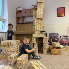 II. třída - červená - Co přinášíš podzime, to se brzy dozvíme!