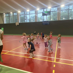 II. třída - červená - Co přinášíš podzime, to se brzy dozvíme!