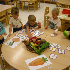 Co přinášíš podzime, to se brzy dozvíme 25/26 Berušky