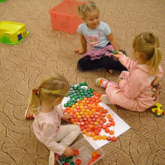 Co přinášíš podzime, to se brzy dozvíme 25/26 Berušky