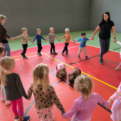 Co přinášíš podzime, to se brzy dozvíme 25/26 Sluníčka