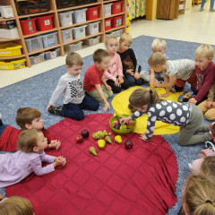 Co přinášíš podzime, to se brzy dozvíme 25/26 Sluníčka