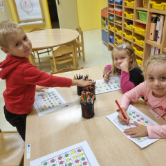 Co přinášíš podzime, to se brzy dozvíme 25/26 Sluníčka