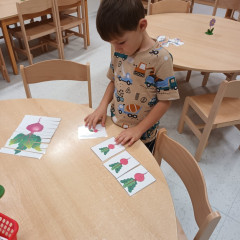 Co přinášíš podzime, to se brzy dozvíme 25/26 Kytičky