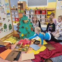 Co přinášíš podzime, to se brzy dozvíme 25/26 Sluníčka