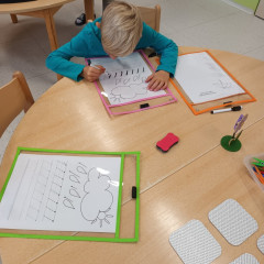 Co přinášíš podzime, to se brzy dozvíme 25/26 Kytičky