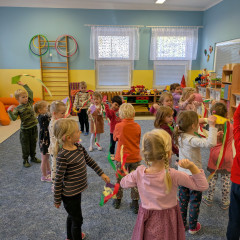 Co přinášíš podzime, to se brzy dozvíme 25/26 Sluníčka