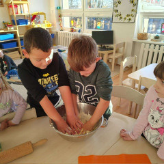 III. třída Co přinášíš podzime, to se brzy dozvíme