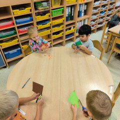 Co přinášíš podzime, to se brzy dozvíme 25/26 Sluníčka