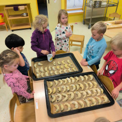 Co přinášíš podzime, to se brzy dozvíme 25/26 Sluníčka