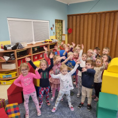 Co přinášíš podzime, to se brzy dozvíme 25/26 Sluníčka