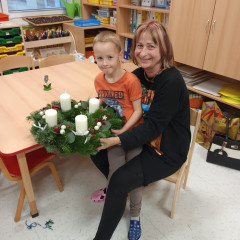 Kytičky - Adventní tvořivá dílna /25