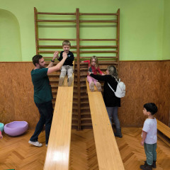 Vánoční dopoledne na ZŠ Komenského - Kytičky a Sluníčka