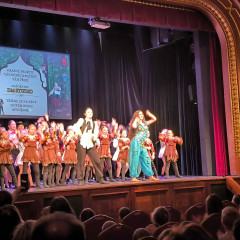 KD Beseda - divadlo Lotrando a Zubejda - Sluníčka a Kytičky