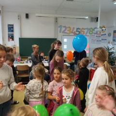 Vánoční dopoledne na ZŠ Komenského - Kytičky a Sluníčka