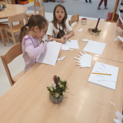 Kytičky -  Bílá paní zima jede na saních /26