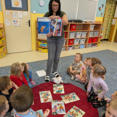 Sluníčka -  Bílá paní zima jede na saních /26