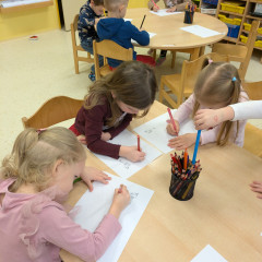 Sluníčka -  Bílá paní zima jede na saních /26