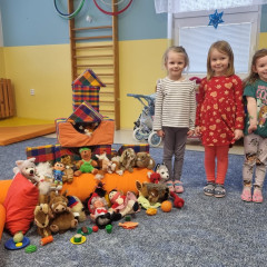 Sluníčka -  Bílá paní zima jede na saních /26