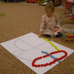 Berušky -  Bílá paní zima jede na saních /26