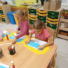 Kytičky -  Bílá paní zima jede na saních /26