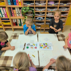 Sluníčka -  Bílá paní zima jede na saních /26