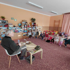 Křeslo pro hosta