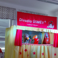 Divadlo Úsměv L. Frištenské,