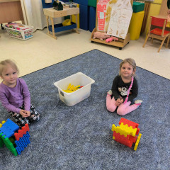 Sluníčka -  Bílá paní zima jede na saních /26